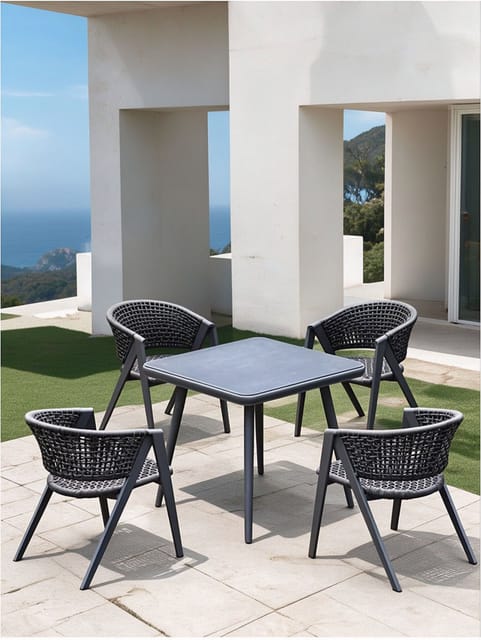 方桌四椅组